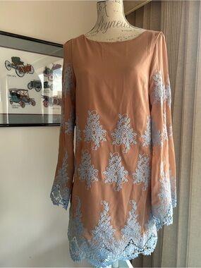 Elegant Peach Lace-Trim Long Sleeve Dress